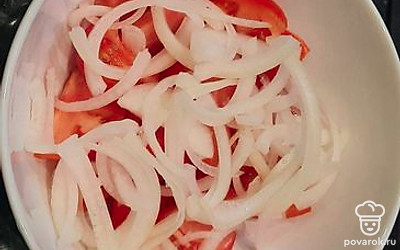 Выложить в пиалу. 