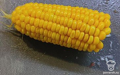 Кукурузу предварительно отвариваем.