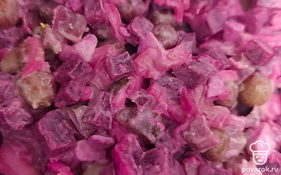 Быстрый салатик для тех, кто не любит мясо. 