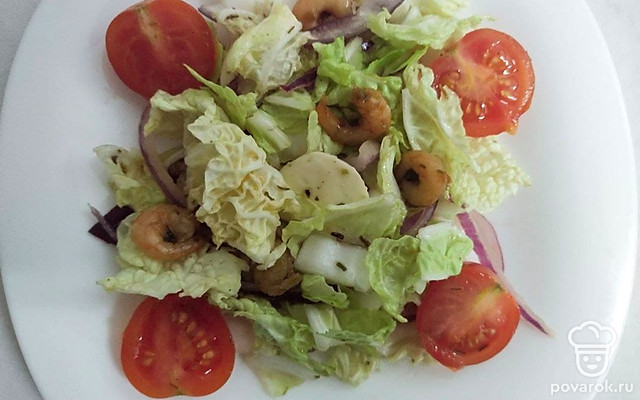 Салат с креветками и сыром — Рецепт с фото