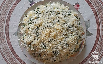 Слоеный салат с куриной грудкой и помидорами — Рецепт с фото