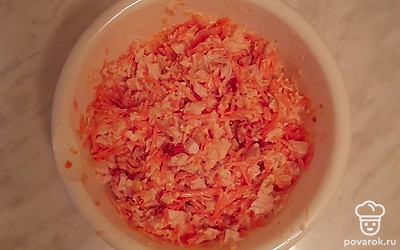 Тщательно перемешайте. Салат готов!