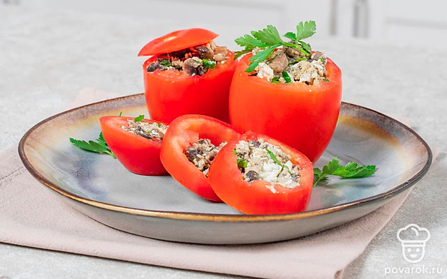 Помидоры, фаршированные грибами — Рецепт с фото