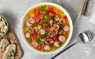 Подавайте суп сразу после приготовления с кусочком цельнозернового хлеба.