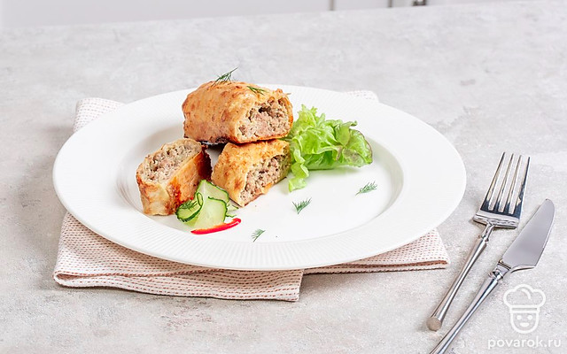 Рулет из лаваша с фаршем в духовке — Рецепт с фото