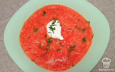 Посыпьте нарезанным укропом. 