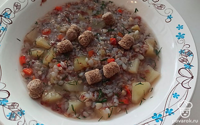 Подавайте суп порционно, с отрубями. 