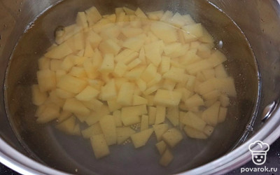 Залейте все водой. Варите 30 минут. 