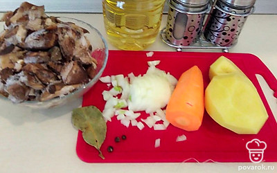 Подготовьте все ингредиенты.