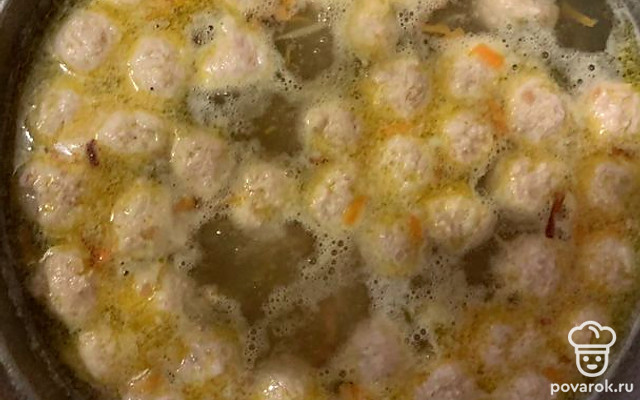 Суп с фрикадельками домашний — Рецепт с фото