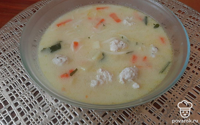 Нежный сырный суп с фрикадельками — Рецепт с фото