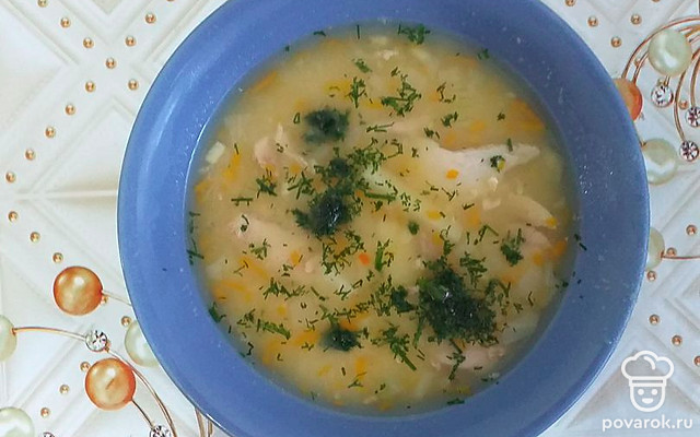 Гороховый суп с курицей, овощами и специями — Рецепт с фото