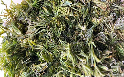 Укроп измельчаем.