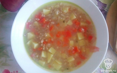 Подать порционно, при необходимости посолить. Суп готовится без соли. В зависимости от наличия — можно добавить зелень по вкусу.