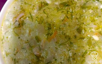 Добавляем сметану по вкусу. 