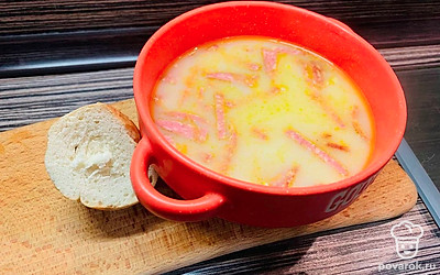 Подавайте супчик горячим с кусочком белого хлеба. Приятного аппетита!