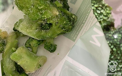 Тыкву и брокколи можно взять замороженные.