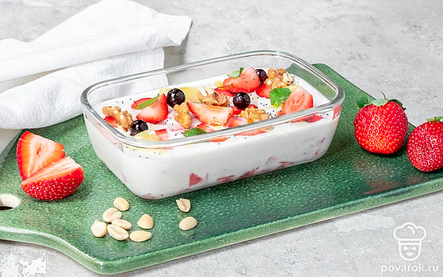 Террин с клубникой и бананом — Рецепт с фото