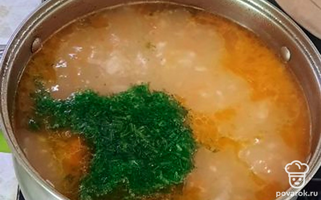 Куриный суп со звездочками и свежей зеленью — Рецепт с фото