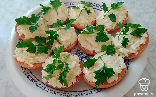 Сырно-чесночная закуска — Рецепт с фото