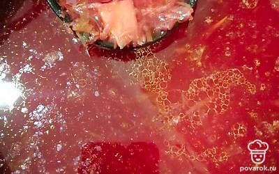 Борщ готов. Получается очень вкусным и наваристым.