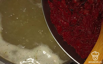 Добавляем в бульон.