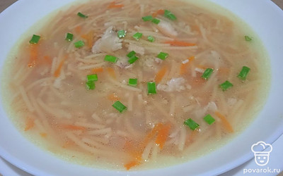 Подавайте, посыпав нарезанным зеленым луком.