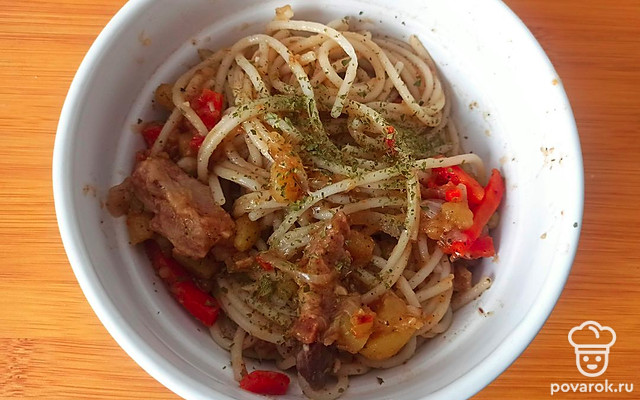 Домашний лагман с лапшой и овощами — Рецепт с фото