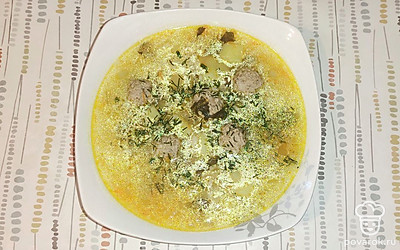 Перед подачей можно добавить в суп свежий укроп.