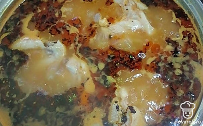 Затем добавьте базилик.