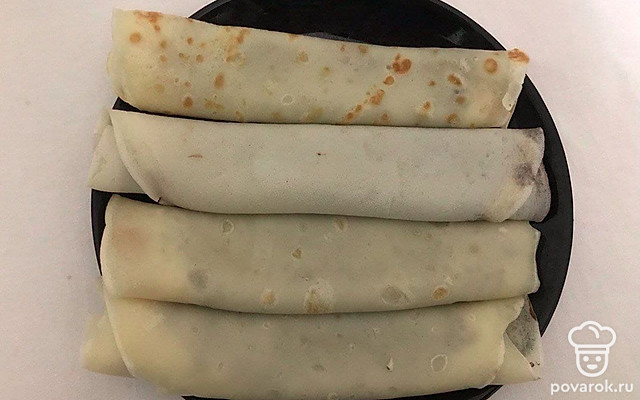 Домашние блины на молоке с шоколадной пастой — Рецепт с фото