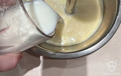 Добавить 2 стакана молока и 1 столовую ложку масла (можно любое растительное), хорошо перемешать, я делаю все блендером, так быстрее, а качество при этом не портится.
