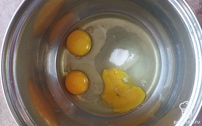 Добавить соль, сахар.