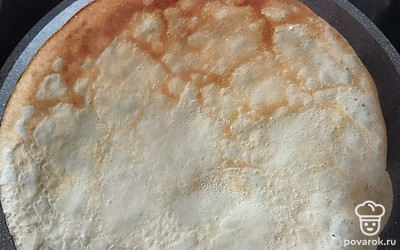 Выпекать на блинной сковороде, с двух сторон.