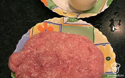 Подготовить ингредиенты для начинки.