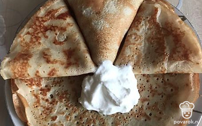 Приятного чаепития! У меня сынуля добавляет к блинам с творогом сметану, очень любит! Попробуйте! Вкусно и просто! Весеннего настроения всем!!!