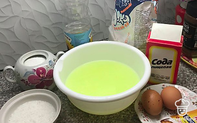 Подготовьте все ингредиенты.