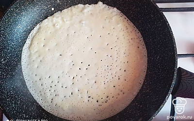 Блины обжариваем с двух сторон.