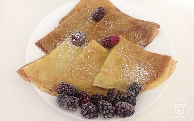 Подавайте их на красивой тарелочке. С любой начинкой. Подавайте теплыми.