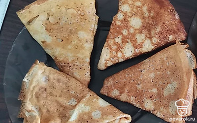 Подавать со сгущёнкой, вареньем или мёдом. Приятного аппетита! 