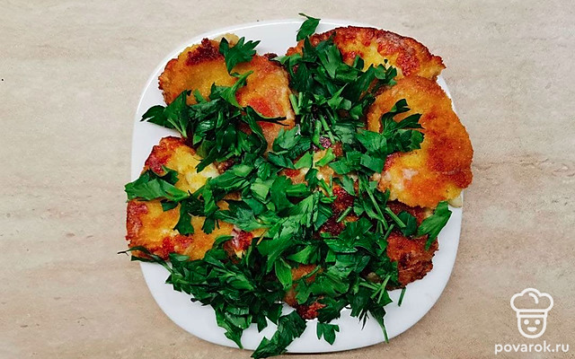 Жареный рецепт сулугуни с петрушкой — Рецепт с фото