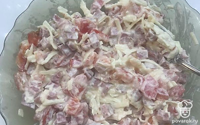 Смешали с майонезом, начинка готова.