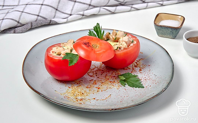 Фаршированные петрушкой помидоры — Рецепт с фото