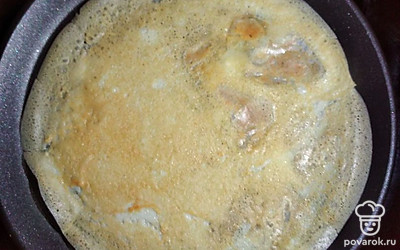 Обжарить с двух сторон, до золотистой корочки.