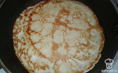 Поджариваем с обеих сторон на среднем огне. 