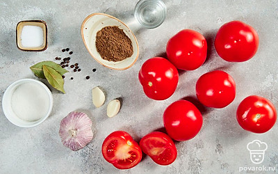 Промойте помидоры, чеснок и зелень Обсушите бумажным полотенцем.