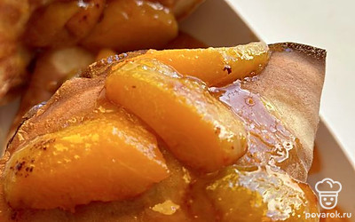 Абрикосы получаются по вкусу как персики . Очень вкусно!