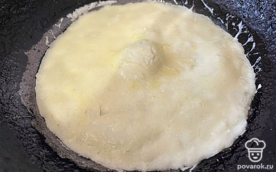 Дождитесь, пока тесто схватится (2-4 минуты). 