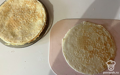 Проделайте шаг 13 со всеми готовыми блинами. 