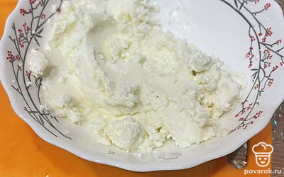 Получаем вот такую смесь. Пробуем: если мало сахара, добавляем по вкусу.